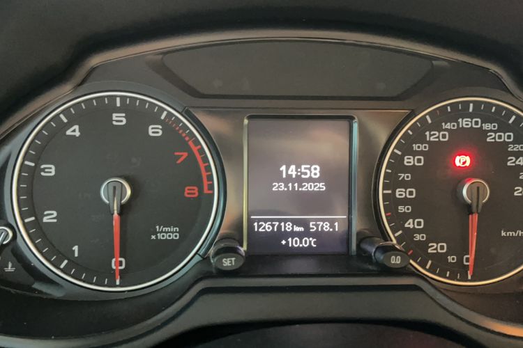 Used Audi Q5 2013 40 TFSI Technology Edition Exterior 10