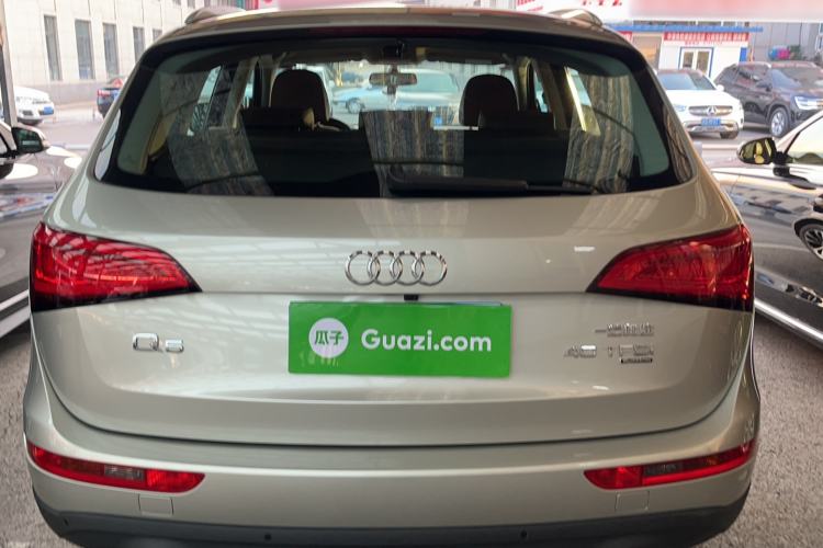 Used Audi Q5 2013 40 TFSI Technology Edition Exterior 4