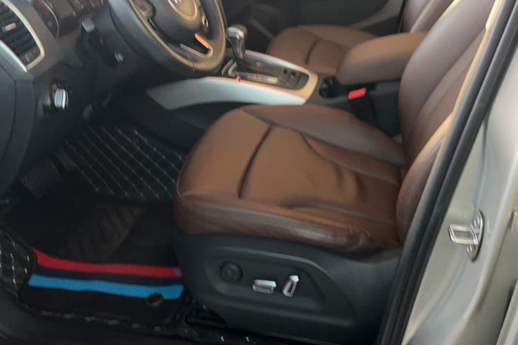 Used Audi Q5 2013 40 TFSI Technology Edition Left Front Seat