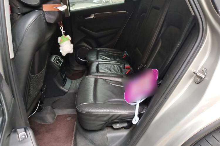 Used Audi Q5 2013 40 TFSI Comfort Edition Left Rear Seat