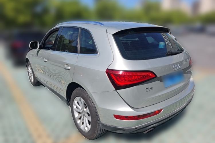 Used Audi Q5 2013 40 TFSI Technology Edition Rear Left 45 Deg