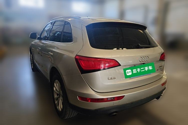 Used Audi Q5 2013 40 TFSI Technology Edition Rear Left 45 Deg