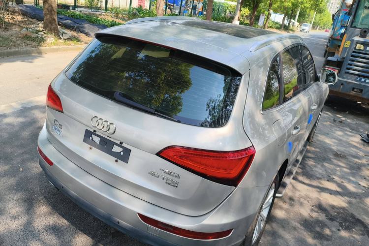 Used Audi Q5 2013 40 TFSI Technology Edition Rear Right 45 Deg