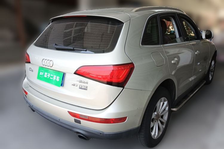 Used Audi Q5 2013 40 TFSI Technology Edition Rear Right 45 Deg