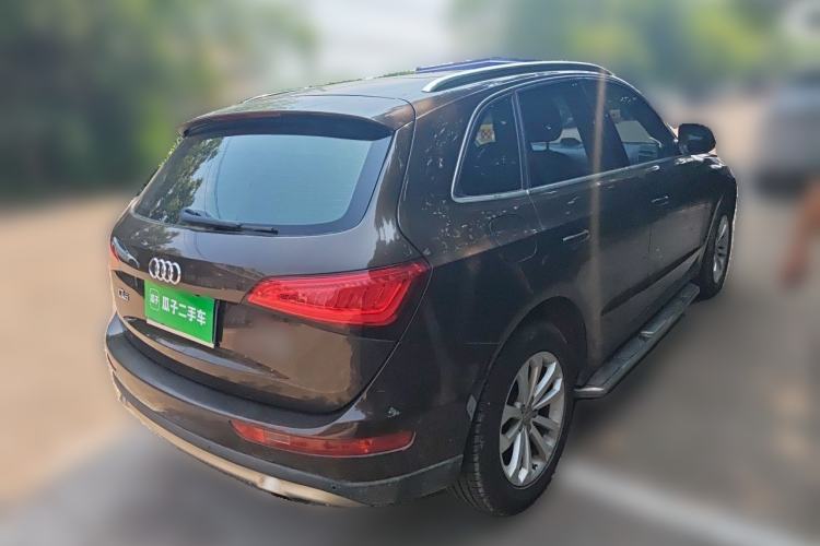 Used Audi Q5 2013 40 TFSI Technology Edition Rear Right 45 Deg