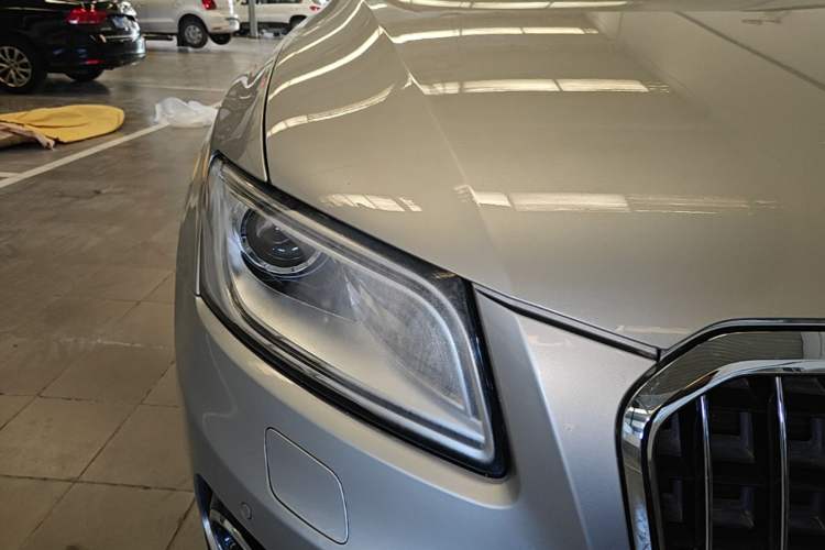 Used Audi Q5 2013 40 TFSI Technology Edition Right Front Headlight