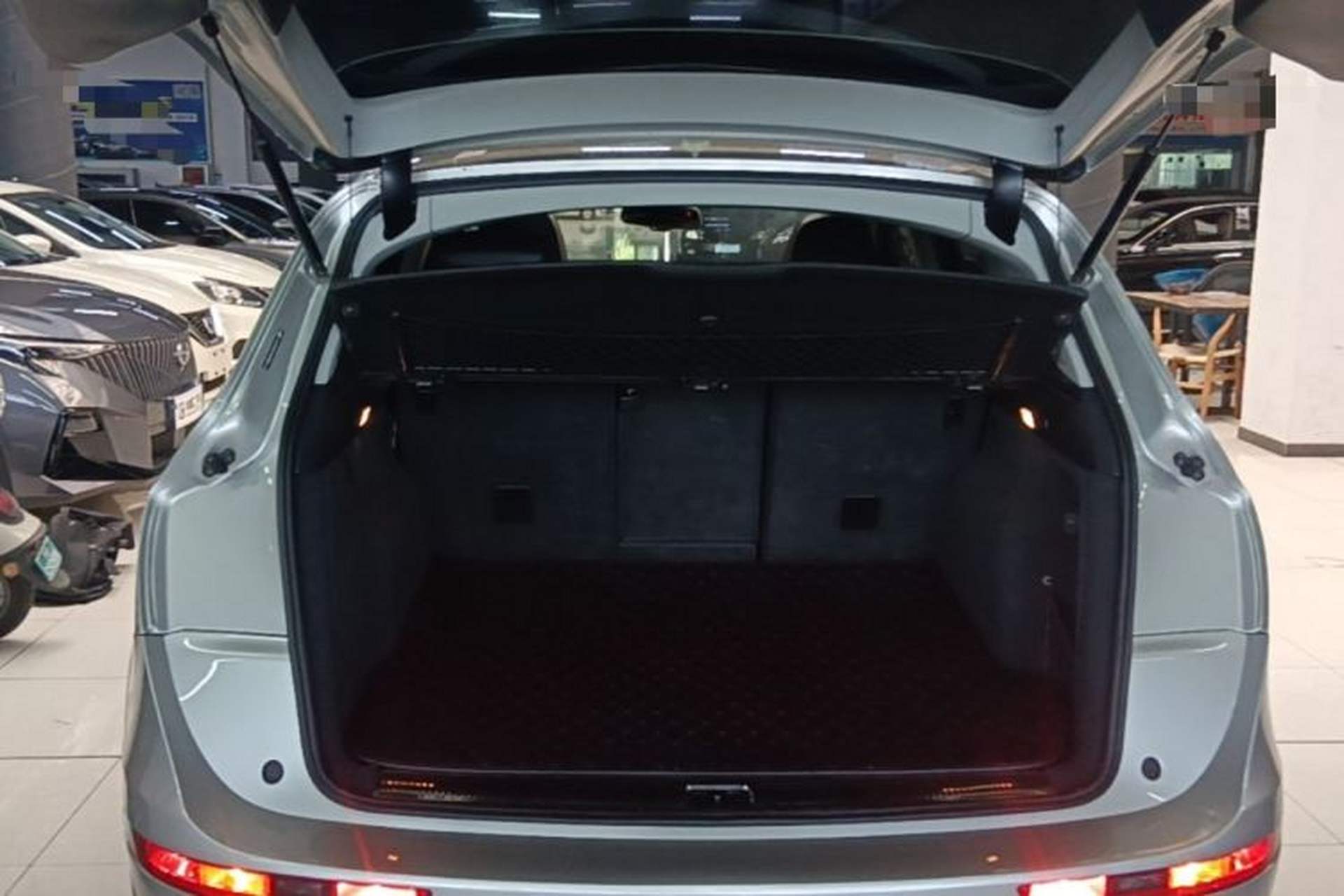 Used Audi Q5 2013 40 TFSI Comfort Edition Trunk