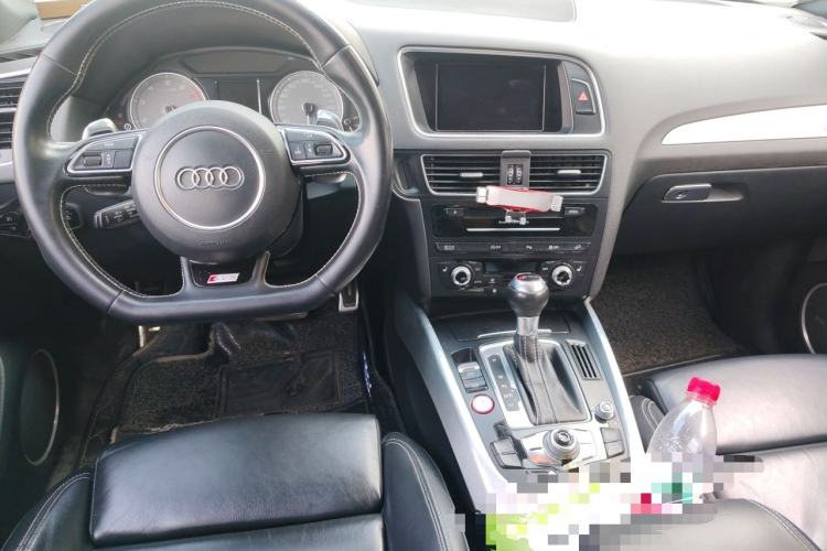 Used Audi Q5 2014 SQ5 3.0 TFSI quattro Center Console