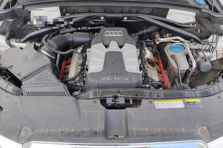 Used Audi Q5 2014 SQ5 3.0 TFSI quattro Engine Bay