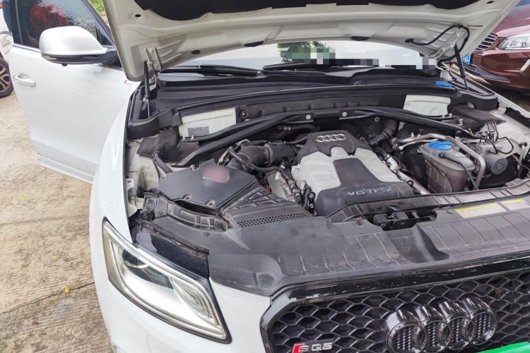 Used Audi Q5 2014 SQ5 3.0 TFSI quattro Engine Bay Right