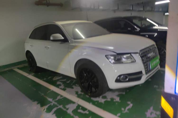 Used Audi Q5 2014 SQ5 3.0 TFSI quattro Right Front Headlight