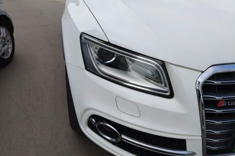 Used Audi Q5 2014 SQ5 3.0 TFSI quattro Right Front Headlight