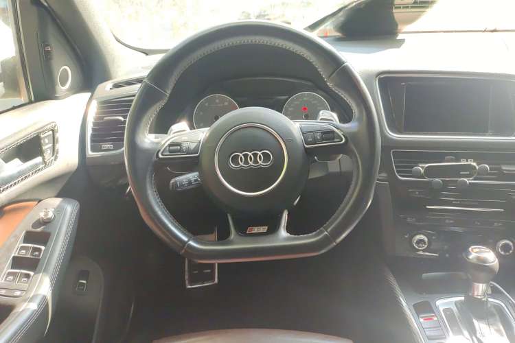 Used Audi Q5 2014 SQ5 3.0 TFSI quattro Steering Wheel
