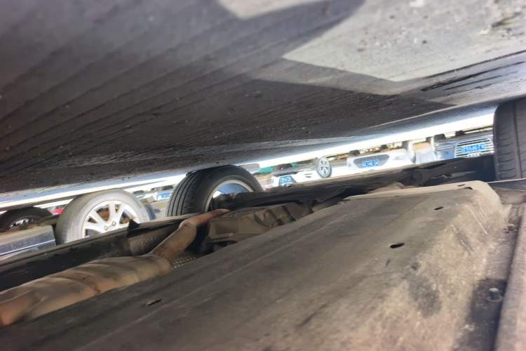 Used Audi Q5 2015 40 TFSI Comfort Model Chassis Front Left