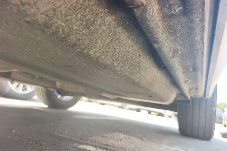 Used Audi Q5 2015 40 TFSI Comfort Model Chassis Front Right