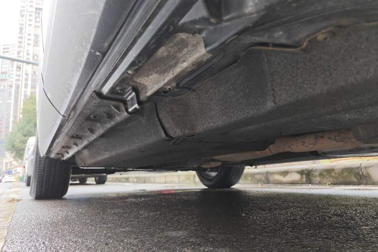 Used Audi Q5 2015 40 TFSI Technology Edition Chassis Rear Left