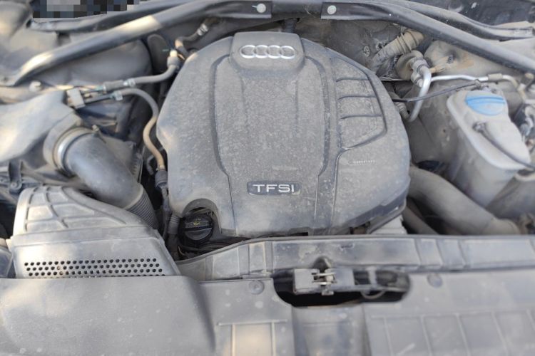 Used Audi Q5 2015 40 TFSI Trendy Edition Engine Bay