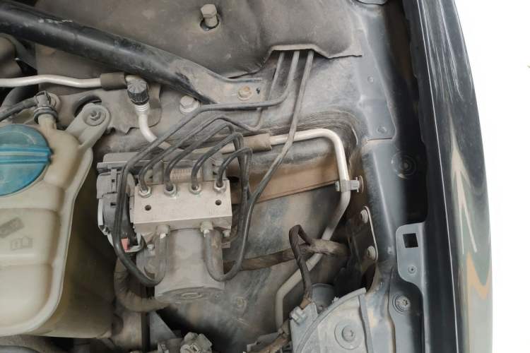 Used Audi Q5 2015 40 TFSI Trendy Edition Engine Bay Left