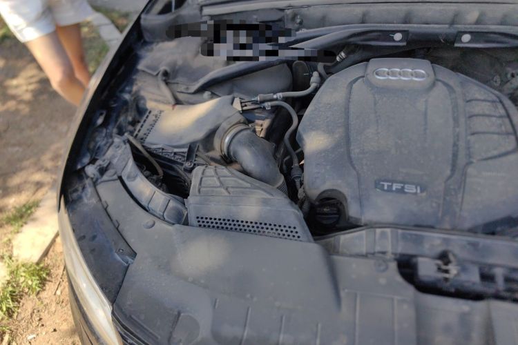 Used Audi Q5 2015 40 TFSI Trendy Edition Engine Bay Right