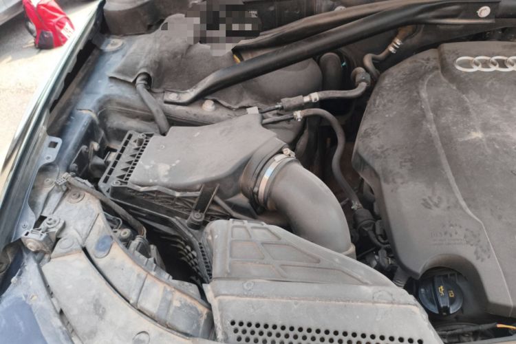 Used Audi Q5 2015 40 TFSI Trendy Edition Engine Bay Right