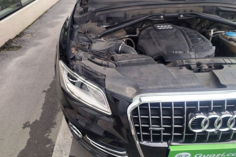 Used Audi Q5 2015 40 TFSI Trendy Edition Engine Bay Right