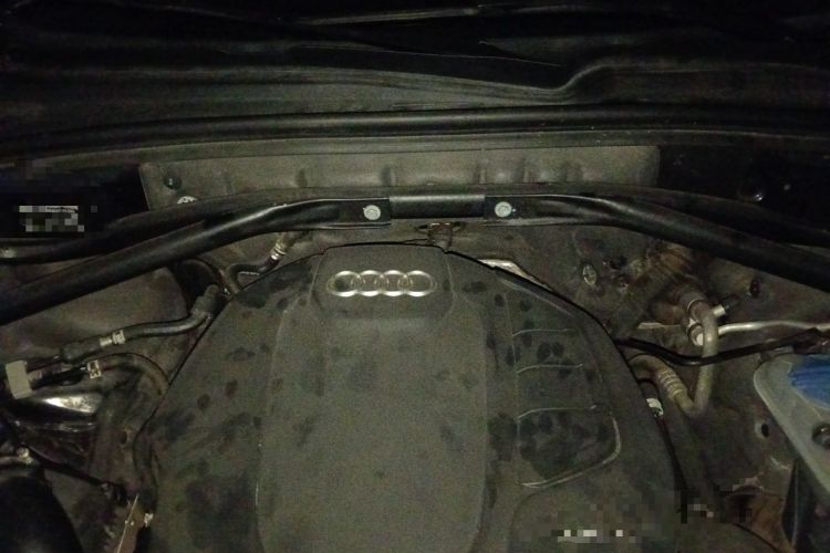 Used Audi Q5 2015 40 TFSI Trendy Edition Engine Bay