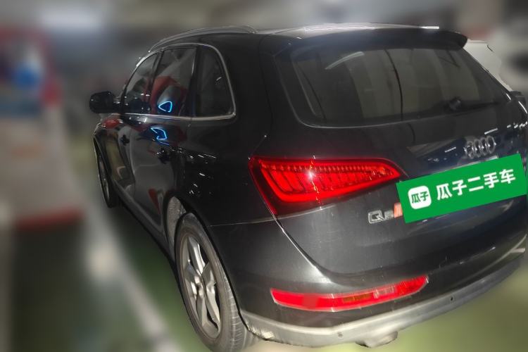 Used Audi Q5 2015 40 TFSI Comfort Model Exterior 3