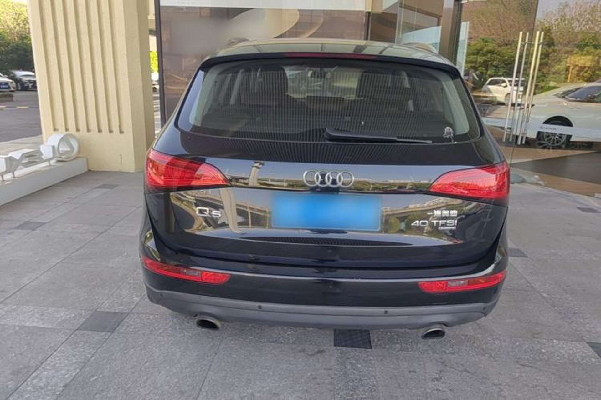 Used Audi Q5 2015 40 TFSI Technology Edition Exterior 4