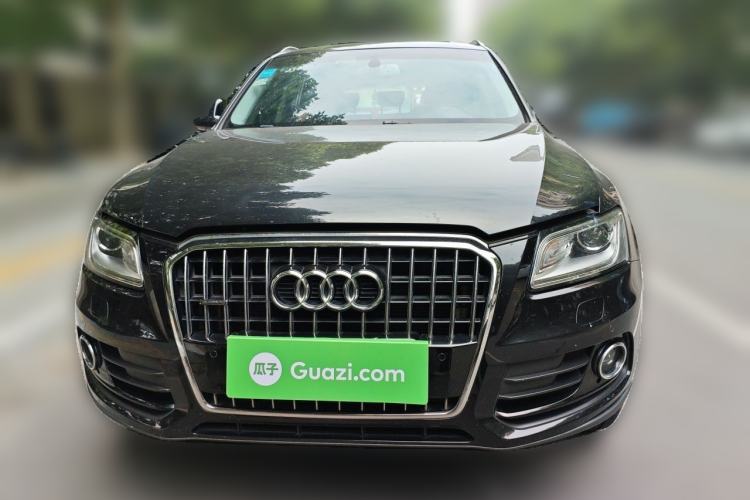 Used Audi Q5 2015 40 TFSI Comfort Model Front