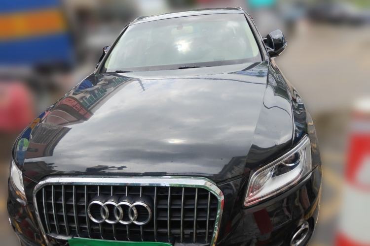 Used Audi Q5 2015 40 TFSI Comfort Model Front
