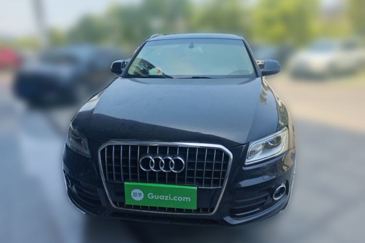 Used Audi Q5 2015 40 TFSI Comfort Model Front