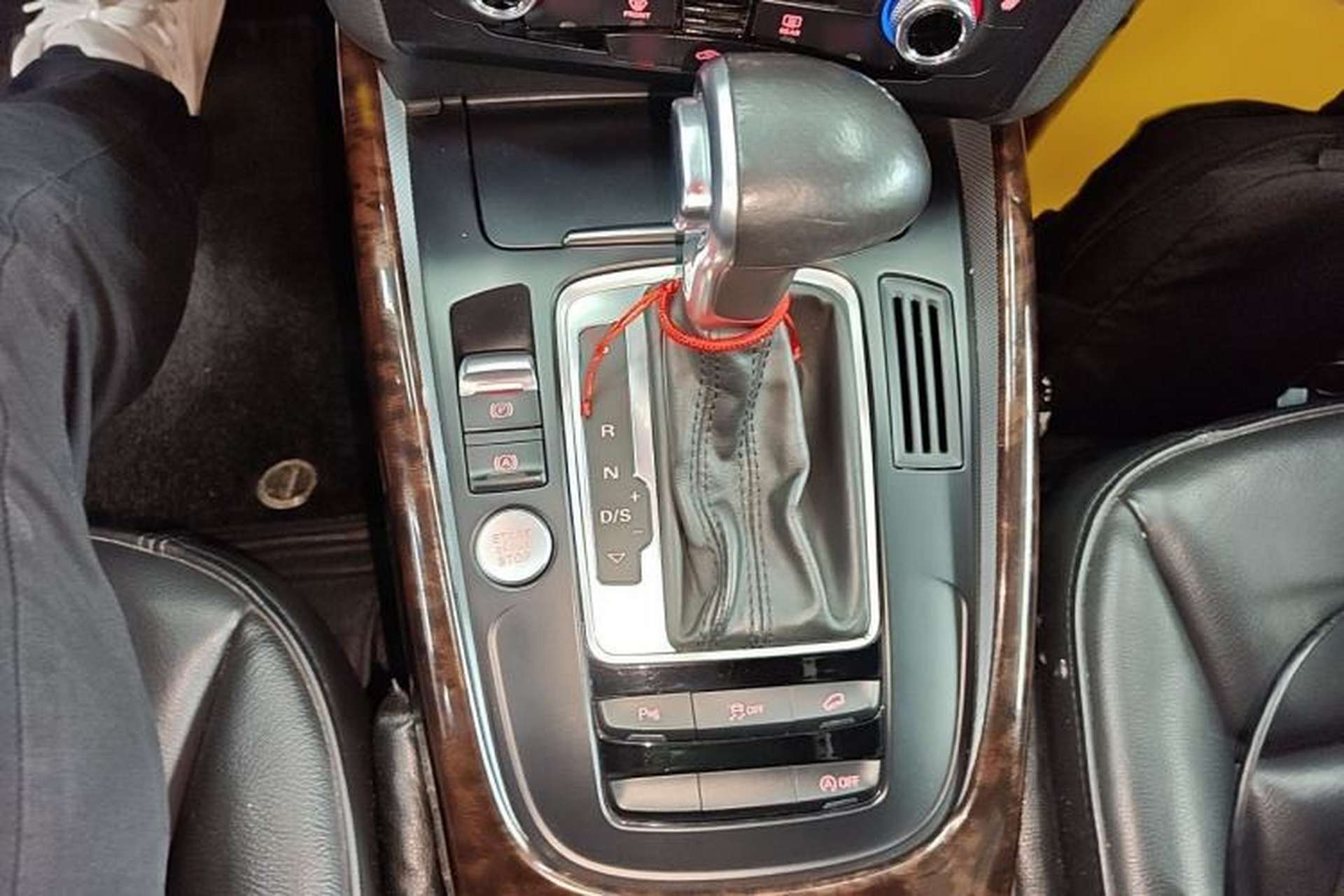 Used Audi Q5 2015 40 TFSI Technology Edition Gear Lever