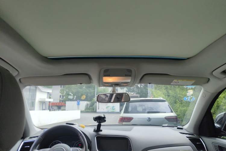 Used Audi Q5 2015 40 TFSI Trendy Edition Headliner