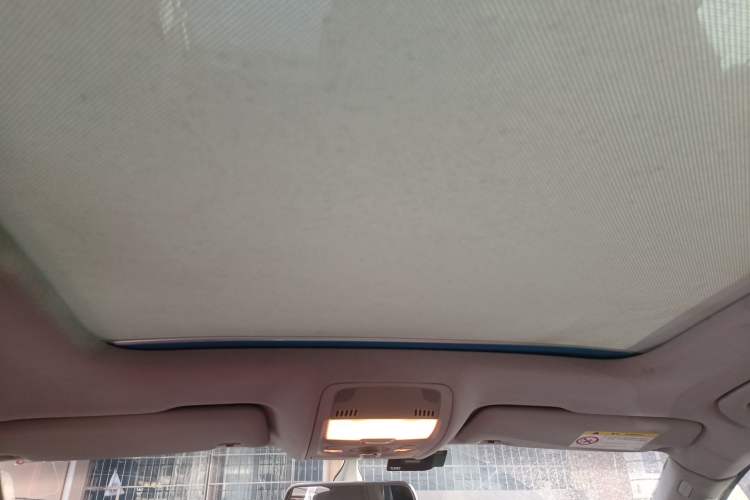 Used Audi Q5 2015 40 TFSI Technology Edition Headliner