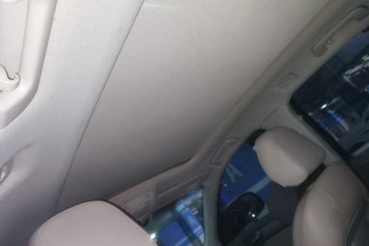 Used Audi Q5 2015 40 TFSI Trendy Edition Headliner