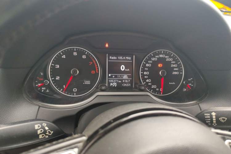 Used Audi Q5 2015 40 TFSI Technology Edition Instrument Cluster