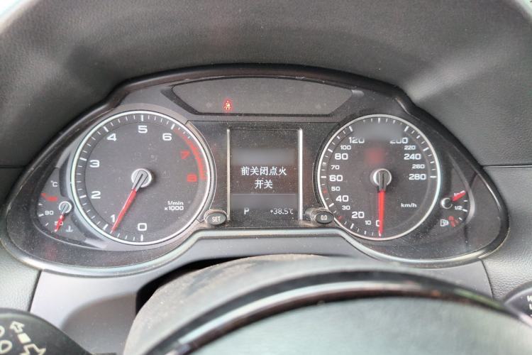 Used Audi Q5 2015 40 TFSI Technology Edition Instrument Cluster