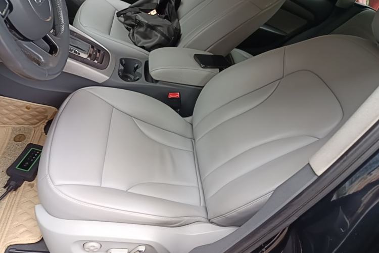 Used Audi Q5 2015 40 TFSI Trendy Edition Left Front Seat