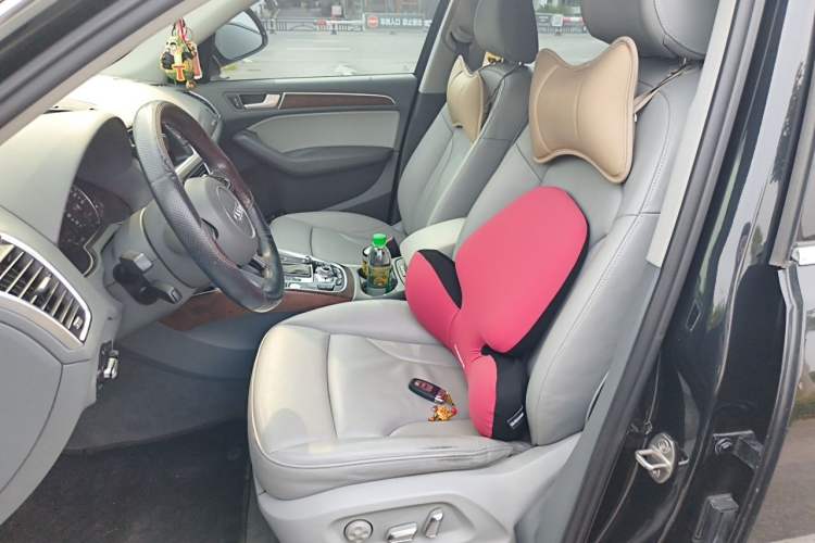 Used Audi Q5 2015 40 TFSI Comfort Model Left Front Seat