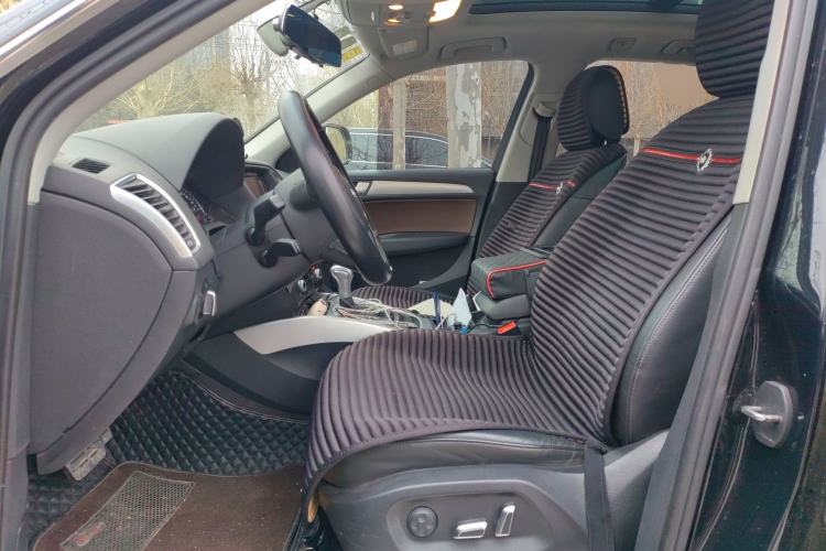 Used Audi Q5 2015 40 TFSI Technology Edition Left Front Seat