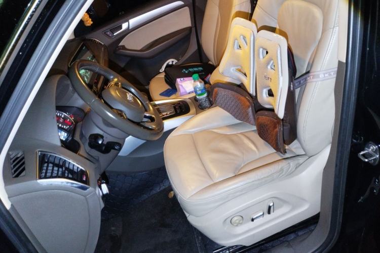 Used Audi Q5 2015 40 TFSI Technology Edition Left Front Seat