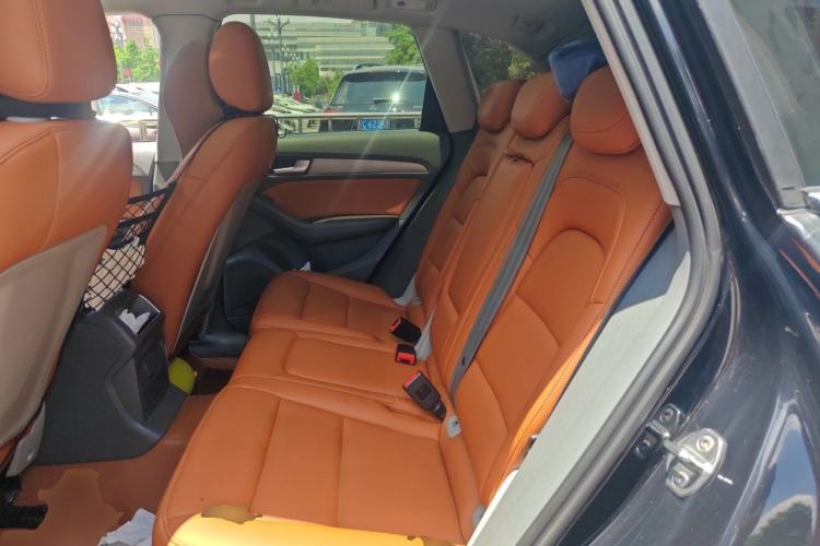 Used Audi Q5 2015 40 TFSI Trendy Edition Left Rear Seat