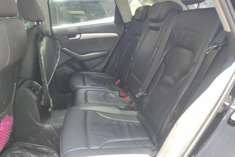 Used Audi Q5 2015 40 TFSI Technology Edition Left Rear Seat