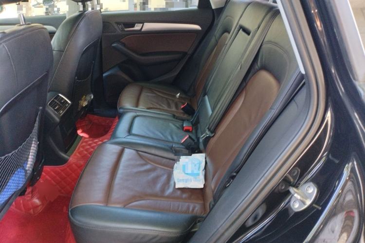 Used Audi Q5 2015 40 TFSI Technology Edition Left Rear Seat
