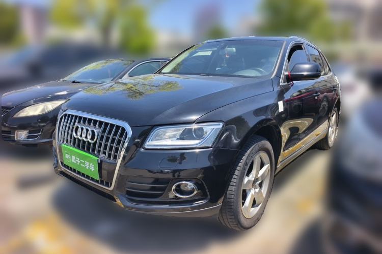 Used Audi Q5 2015 40 TFSI Comfort Model Guazi used car, China used car export, Used car for sale, Used Audi cars, Cheapest cars for sale