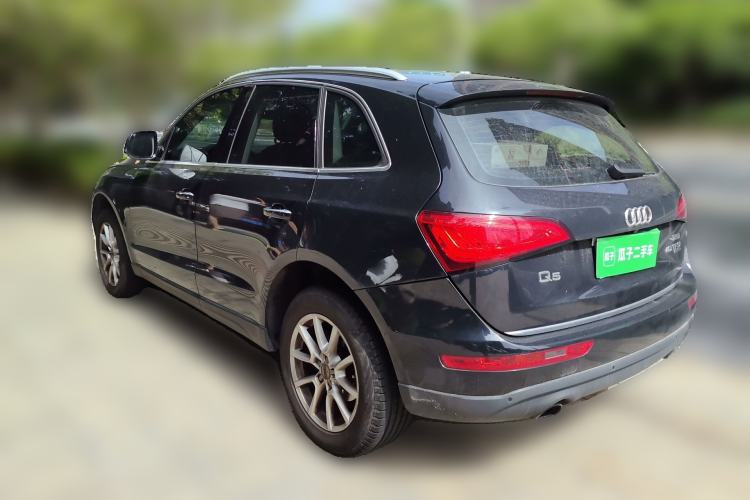 Used Audi Q5 2015 40 TFSI Technology Edition Rear Left 45 Deg