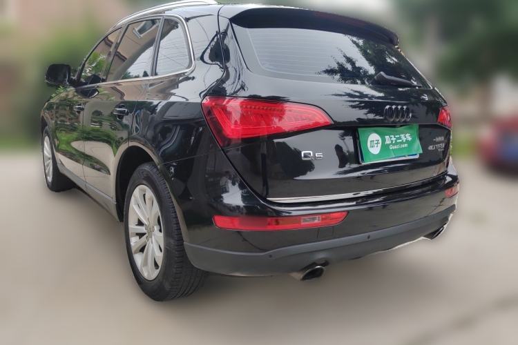 Used Audi Q5 2015 40 TFSI Technology Edition Rear Left 45 Deg