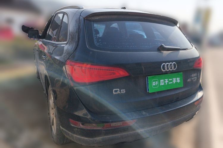 Used Audi Q5 2015 40 TFSI Comfort Model Rear Left 45 Deg