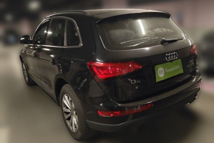 Used Audi Q5 2015 40 TFSI Technology Edition Rear Left 45 Deg