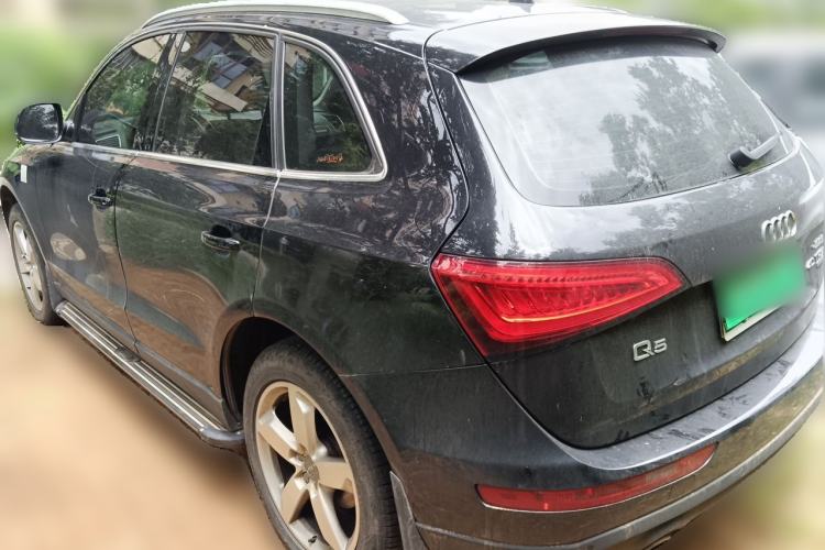 Used Audi Q5 2015 40 TFSI Comfort Model Rear Left 45 Deg